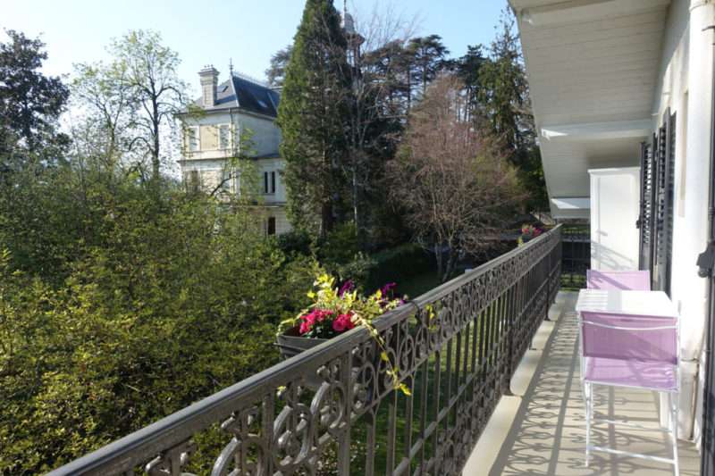 location-cure-balcon-jardin-aix-les-bains-2