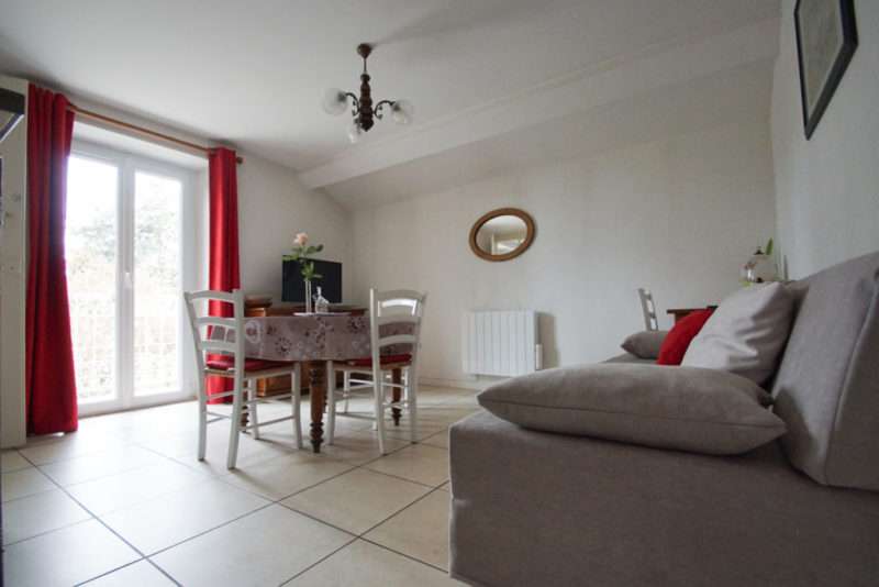 location-cure-balcon-jardin-aix-les-bains-8